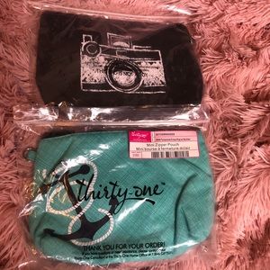 Thirty-One zipper pouches (2)